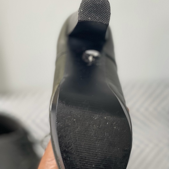 Booties - Picture 4 of 4